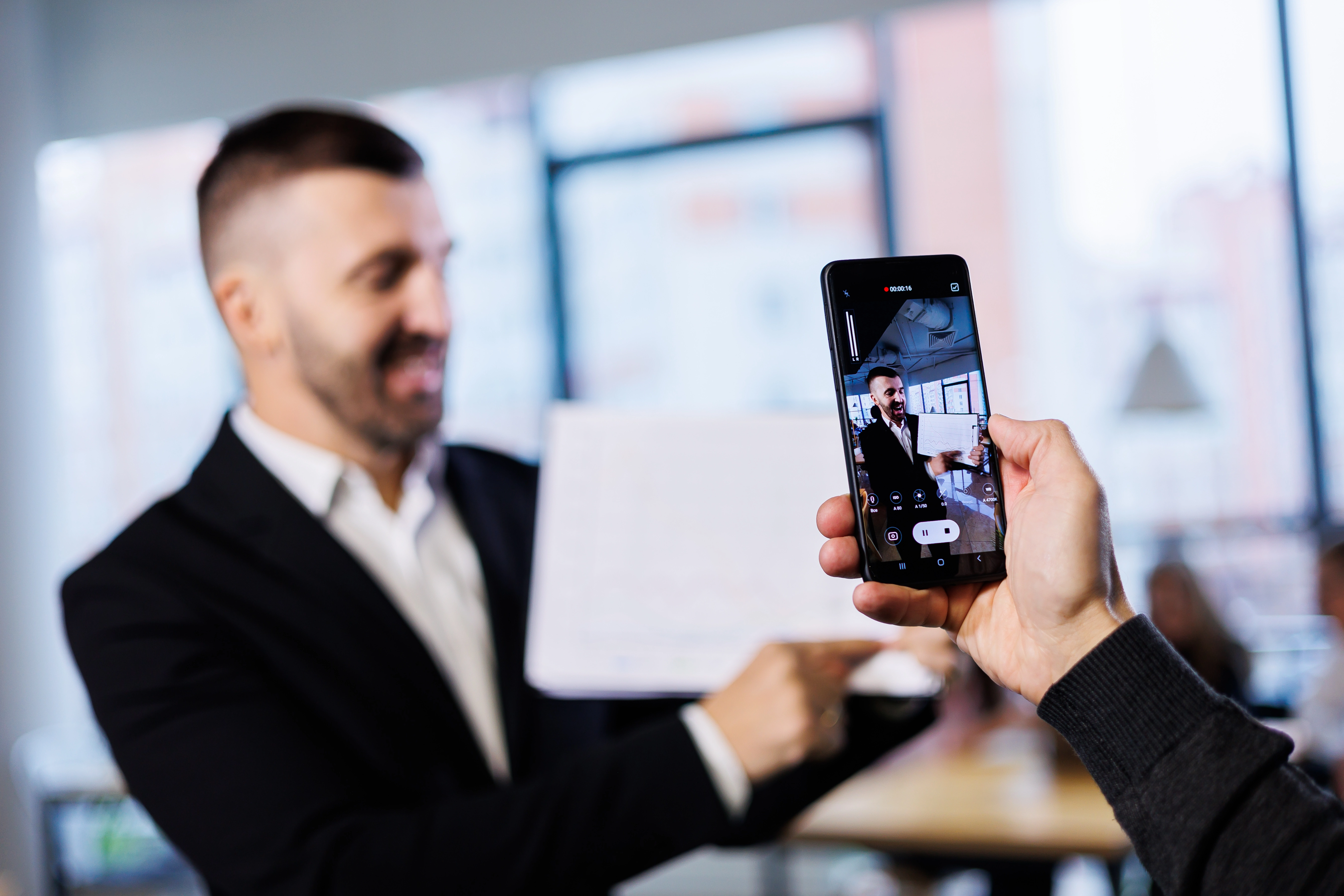 Recruitment Marketing Videos: How to Turn Candidate Attention Into Action 1 recruitment marketing videos